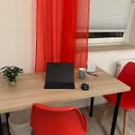 Bege Next Level Sleep Apartment