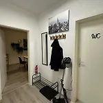 Bege Next Level Sleep Apartment Niederdorla